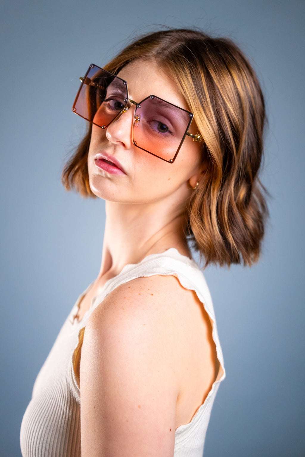 LADYBOSS SUNGLASSES - ELEVATIONS (Powder Blue)